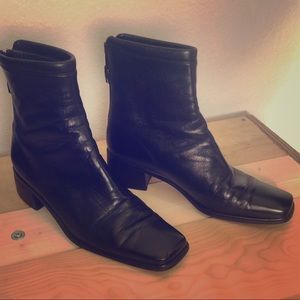 Stuart Weizman Mod Leather Booties